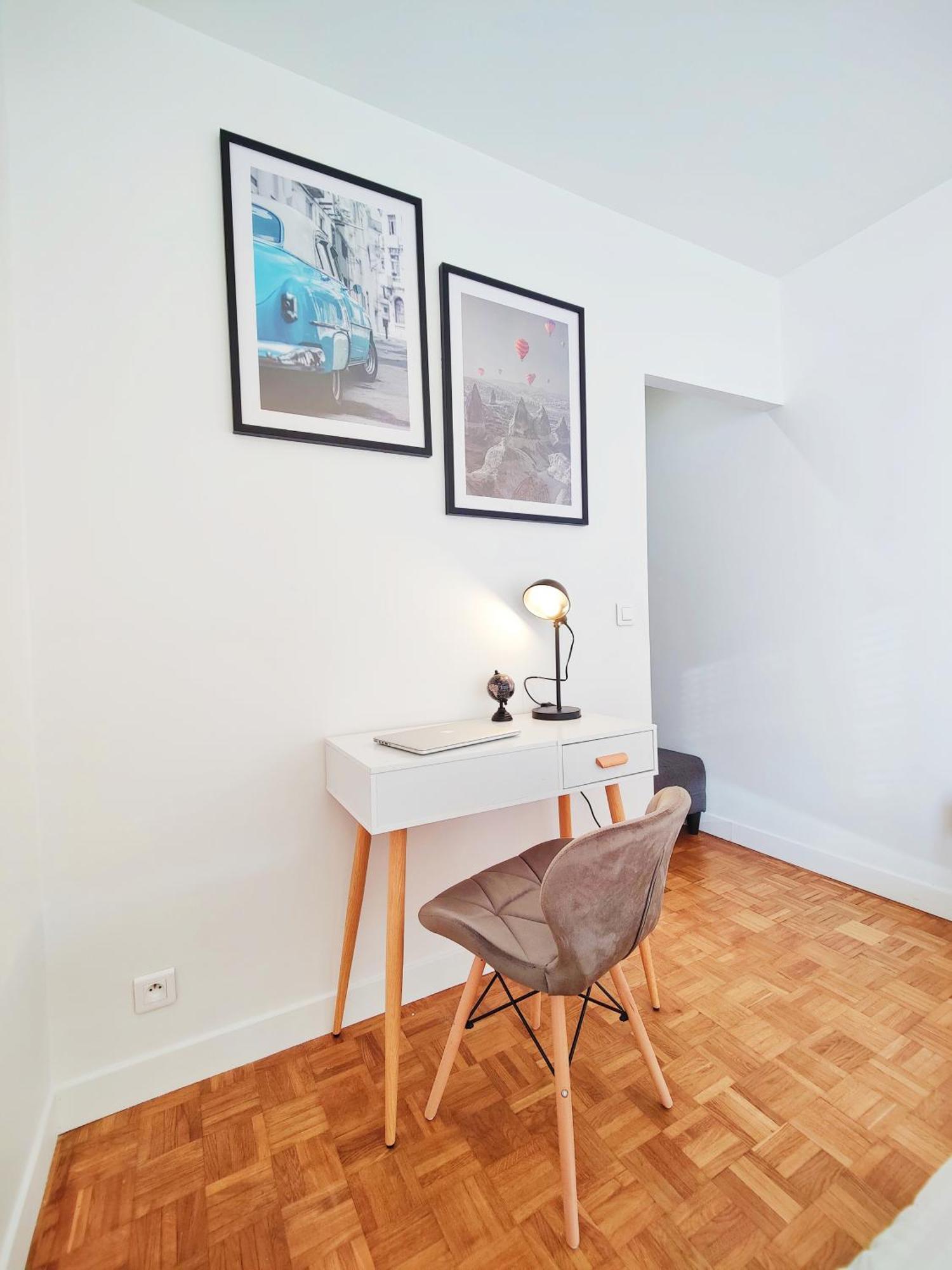 Ferienwohnung Metro A 2 Minutes Paris Centre Le Marais Romainville Exterior foto